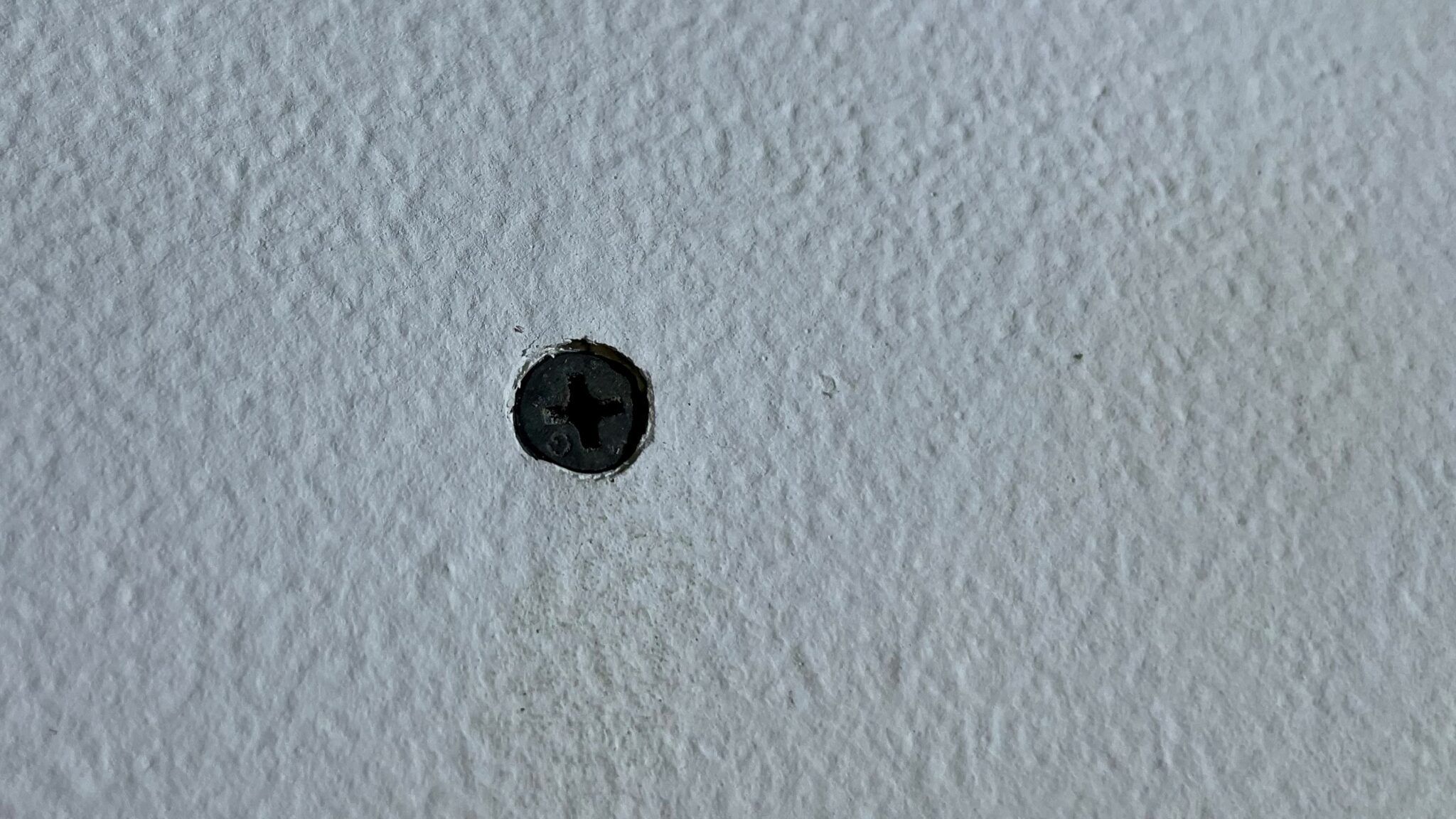 drywall-central-how-to-patch-screw-holes-in-drywall